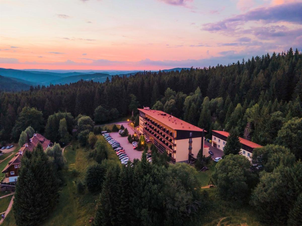 Orea Hotel Spicak Sumava Železná Ruda Eksteriør billede